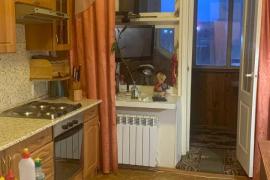 сдается трехкомнатная квартира