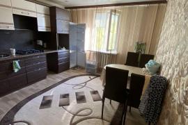 Продается 2-х комнатная квартира